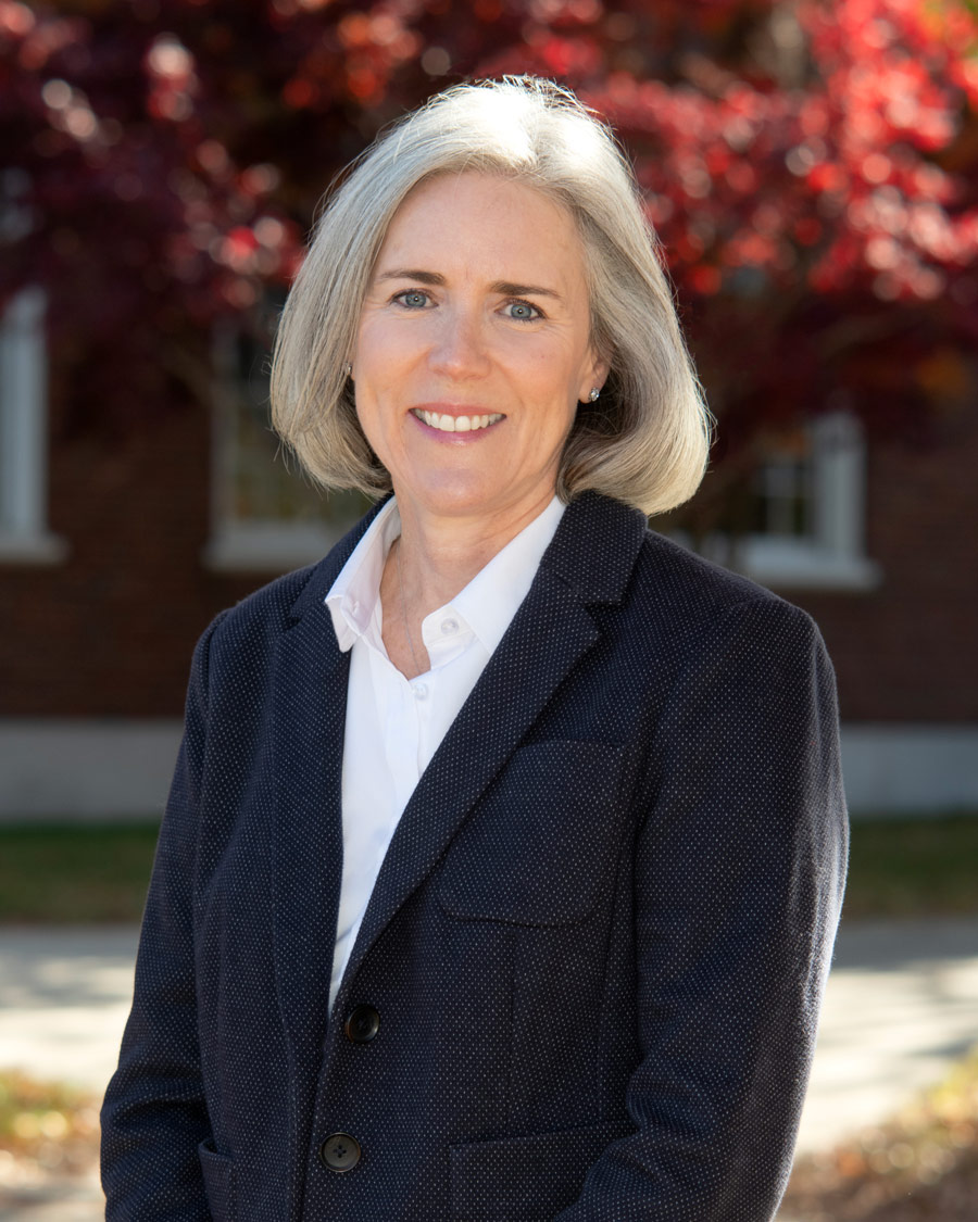 Julie-Strehle-Select-Board-headshot-Hingham-Town-Hall